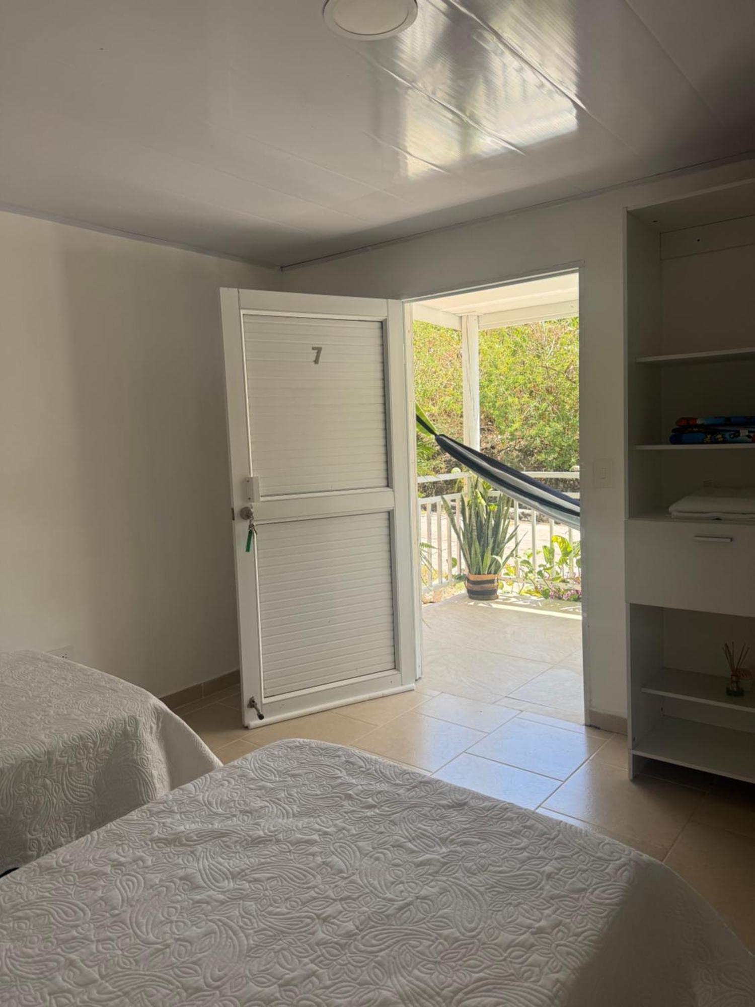 Leonor'S Guest House Bahia Suroeste Екстер'єр фото
